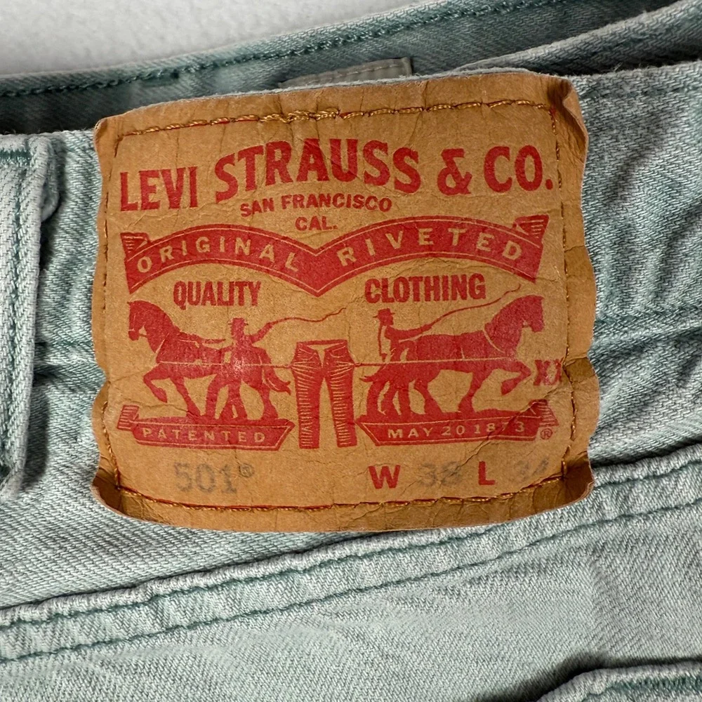 Levis pre owned